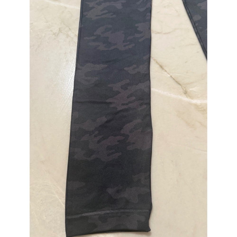 Spanx Look At Me Now Seamless Leggings 1X Black Charcoal Camo High Rise - Picture 2 of 6